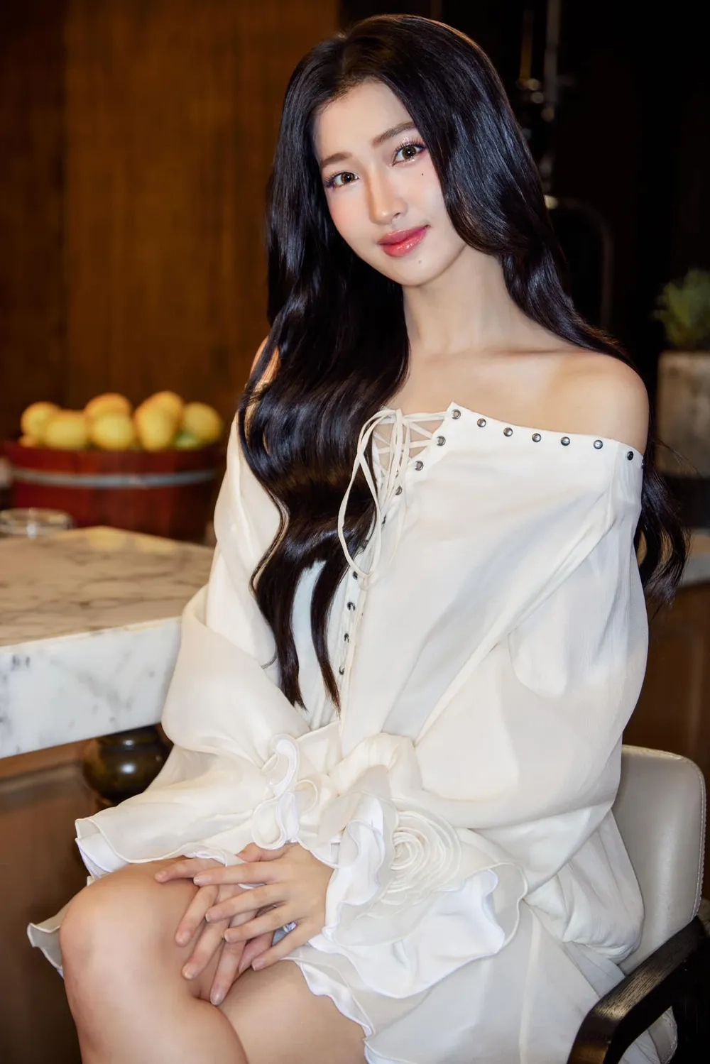 Người được đồn là Á hậu Phương Nhi lấy ai