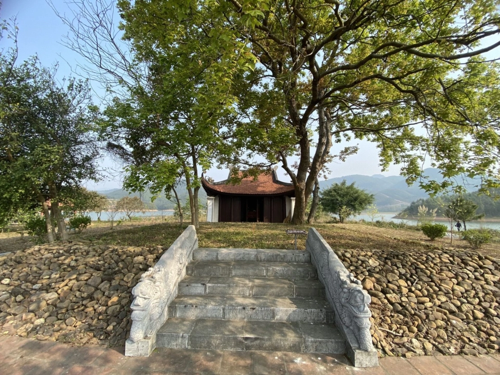Nhà Trần tại Đông Triều là quần thể di tích lịch sử quan trọng.