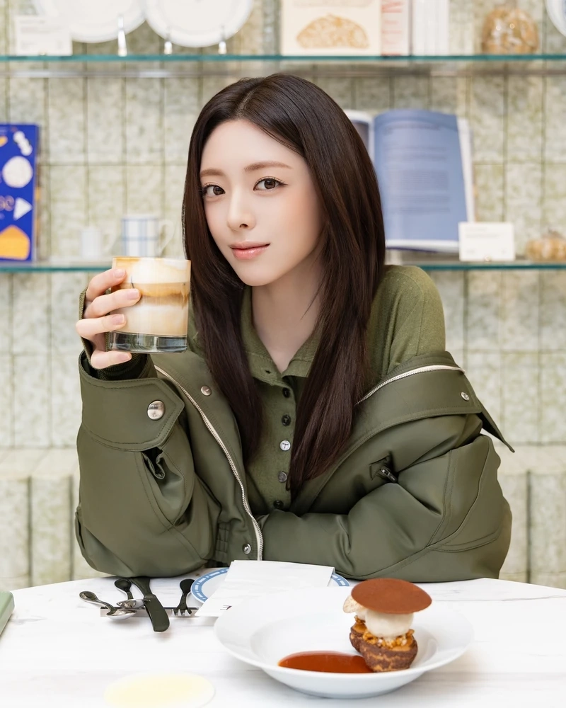 Nổi bật với yuna nữ idol hàn quốc tài năng