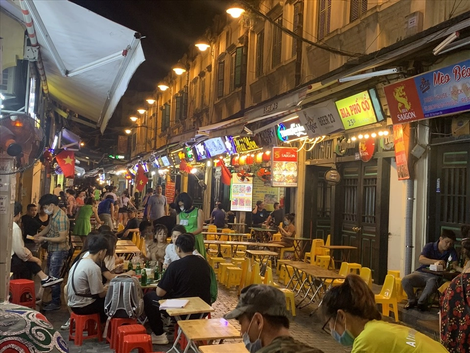Phố Tạ Hiện thuộc phường nào thuộc phường Hàng Buồm, quận Hoàn Kiếm