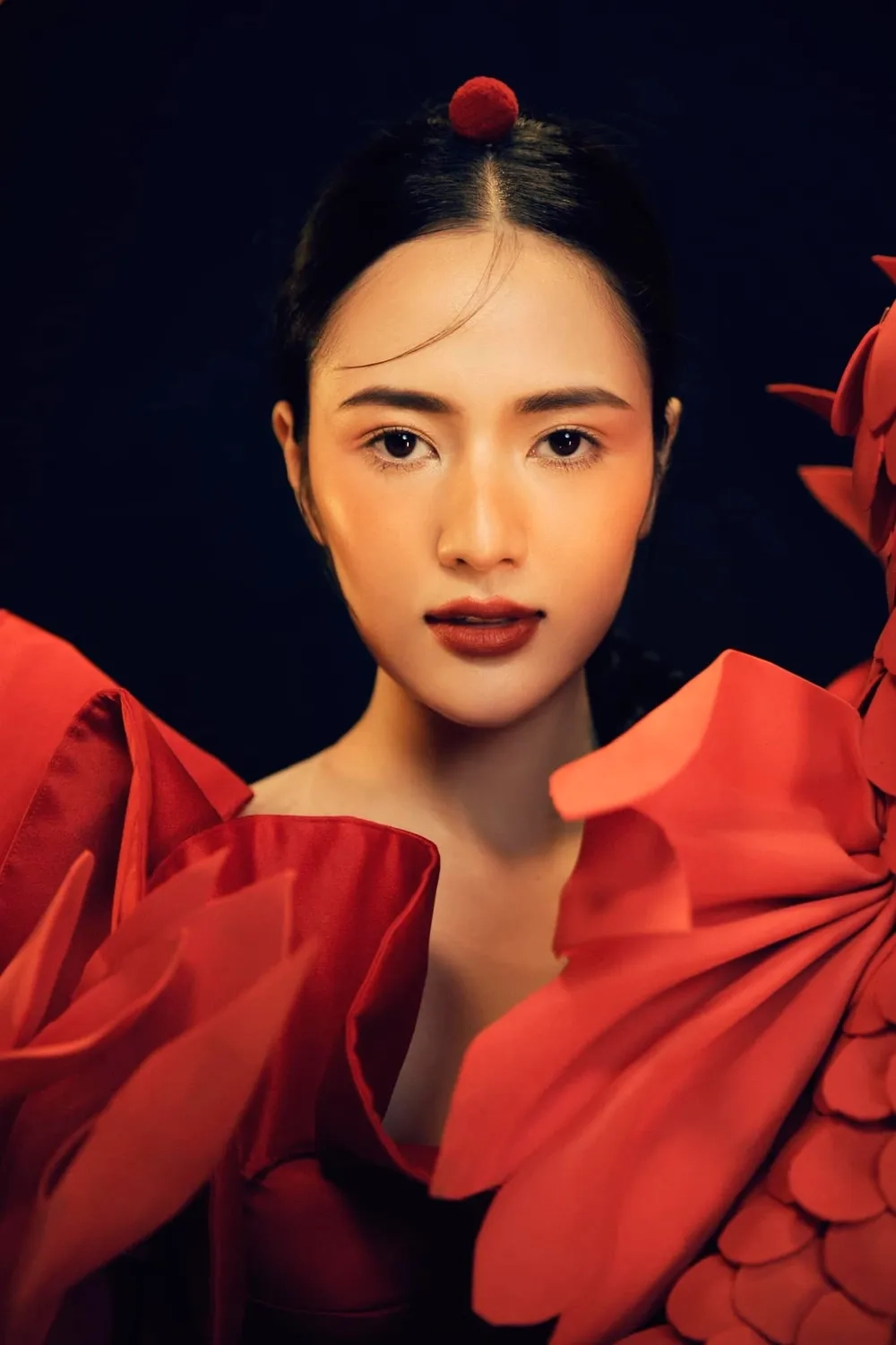 Số đo thực tế của diễn viên Việt Hoa chiều cao