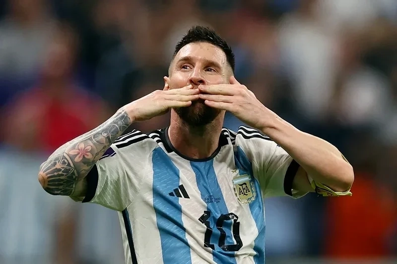 Tải về ngay loạt messi meme png không nền siêu tiện