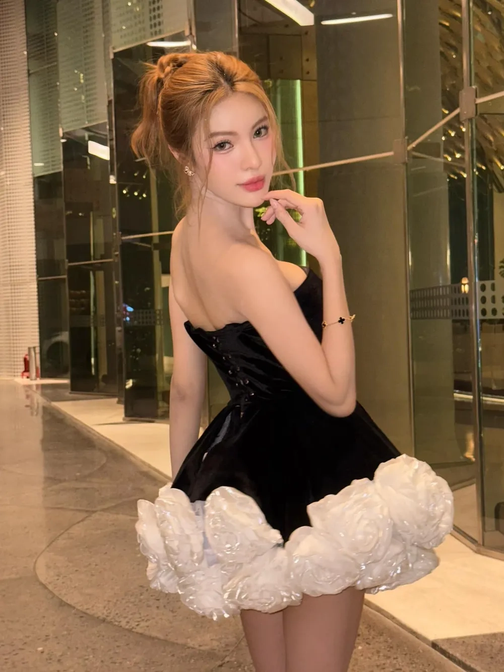 Tất tần tật về Hoa hậu Nguyễn Tường San là ai