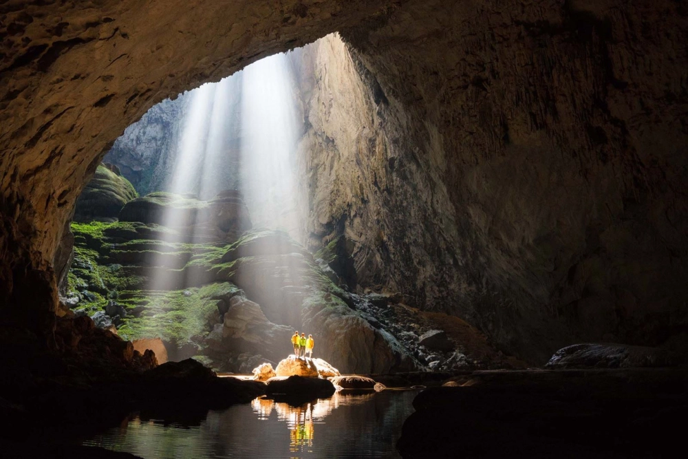 Tham gia thám hiểm hang sơn đoòng đầy thử thách