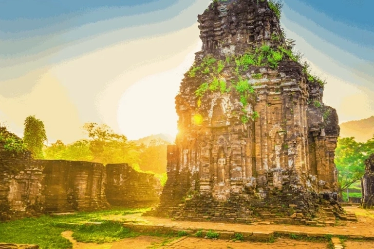 Thánh địa Mỹ Sơn Quảng Nam: Khám phá Di sản Văn hóa Thế giới