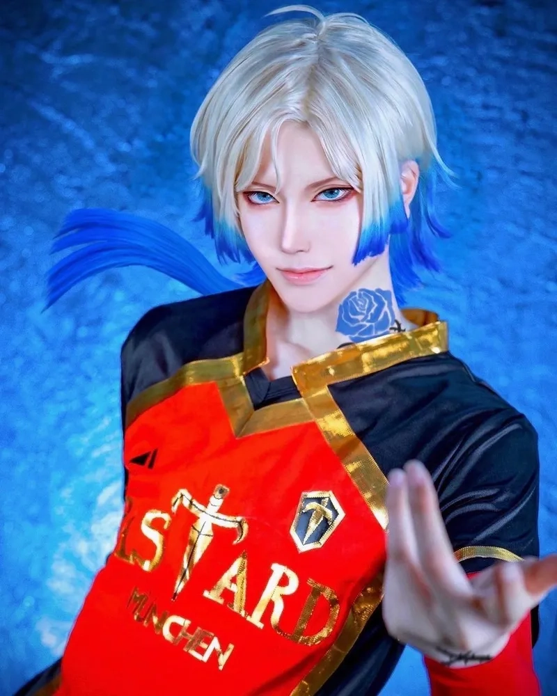 Thử ngay Michael Kaiser cosplay để hóa thân Kaiser