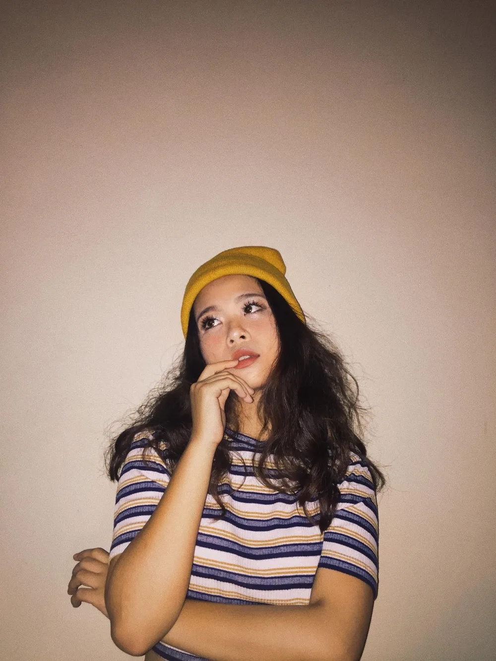 Thử nghe Tlinh playlist để chill mỗi ngày