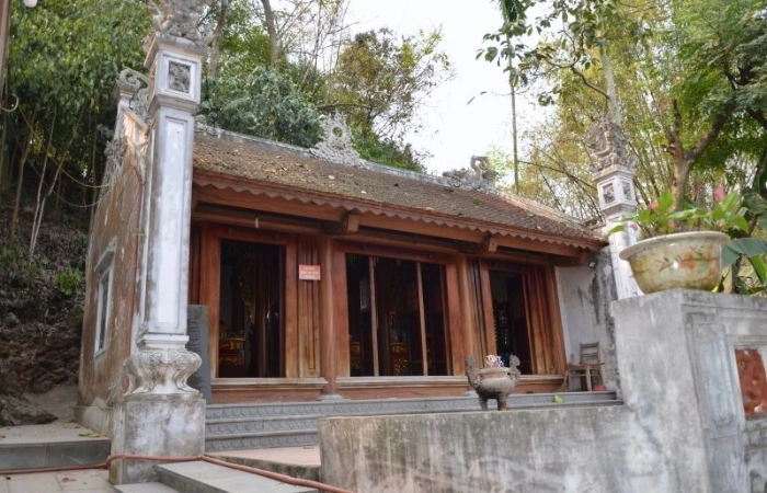 Tìm hiểu đền đuổm phú lương qua các góc nhìn