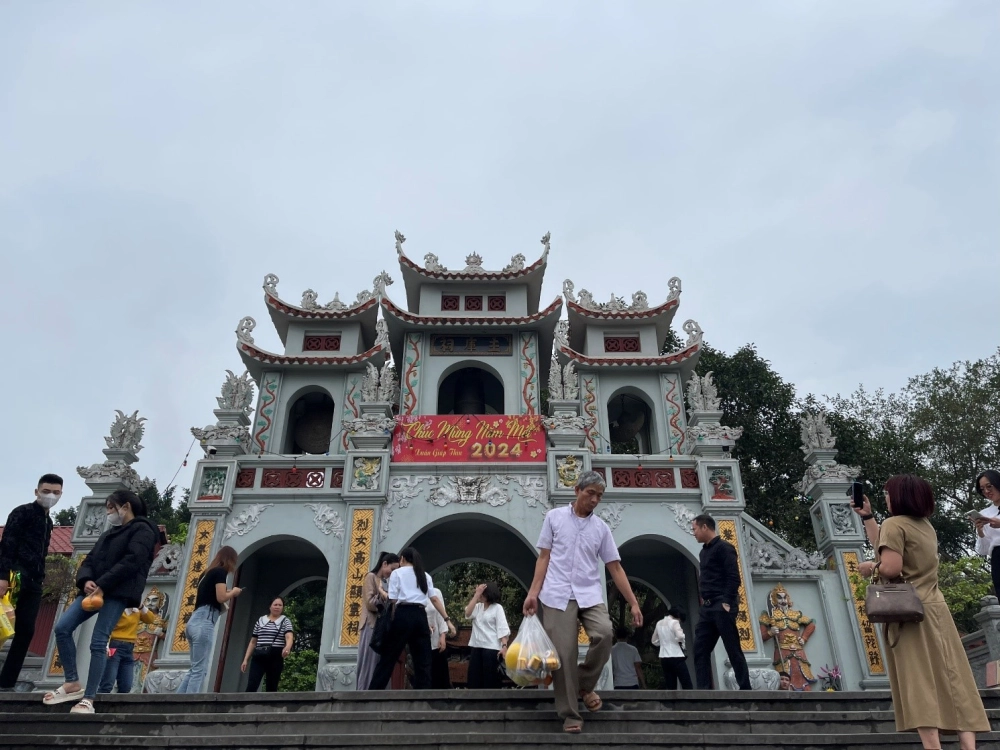 Tìm hiểu rõ văn khấn đền bà chúa kho bắc ninh chuẩn