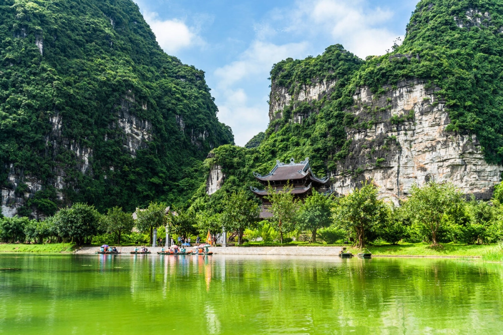 Tìm hiểu thời gian đi thuyền tràng an hoàn hảo