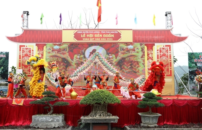 Tìm hiểu về lễ hội đền đuổm thái nguyên