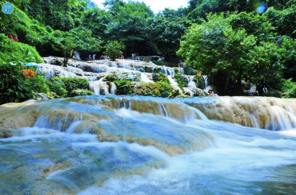 Tìm hiểu về suối thác mây yên bình