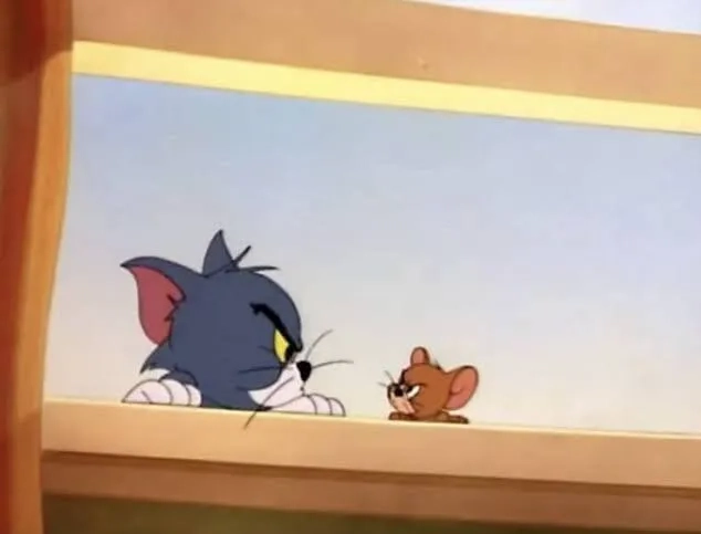 Tom and jerry meme tết siêu hài hước đậm không khí ngày xuân
