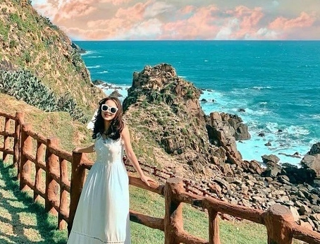 Top 15 Địa điểm Du lịch Quy Nhơn Bạn Không Thể Bỏ Lỡ