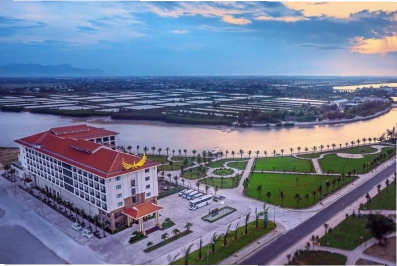 Trải nghiệm đi thuyền thúng tại Rừng dừa Bảy Mẫu