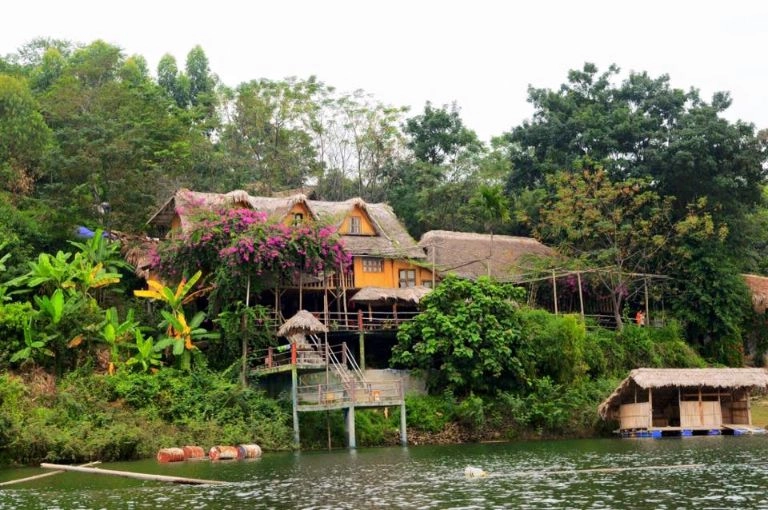 Trải nghiệm địa phương cùng homestay hồ thác bà