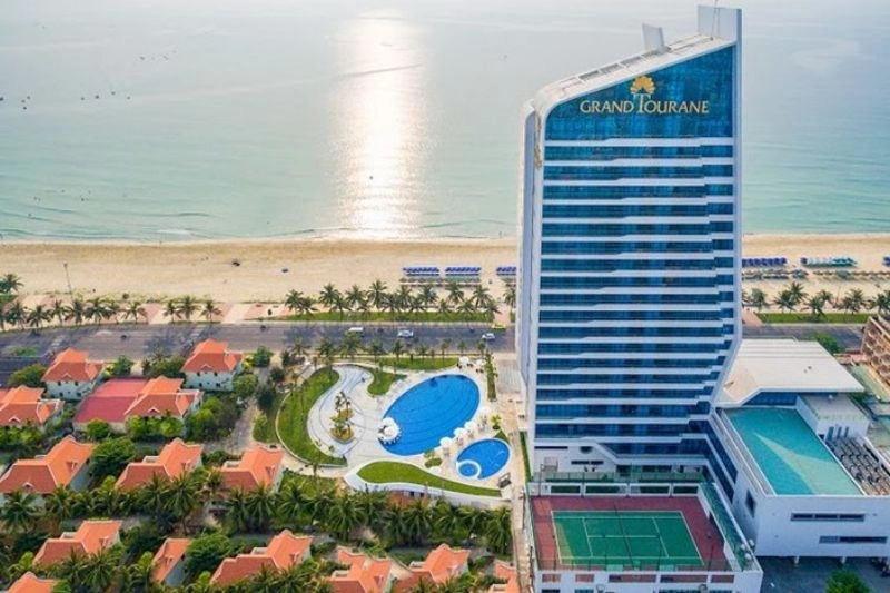 Trải nghiệm nghỉ dưỡng tại khách sạn 5 sao bãi biển mỹ khê đà nẵng