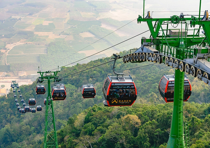 Trải nghiệm núi bà đen đi cáp treo cực thú vị
