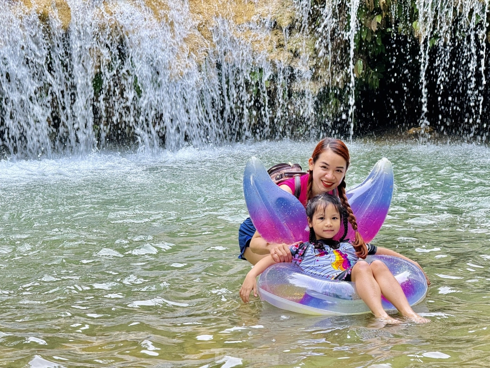 Trải nghiệm thác mây thạch lâm thạch thành thanh hoá đẹp