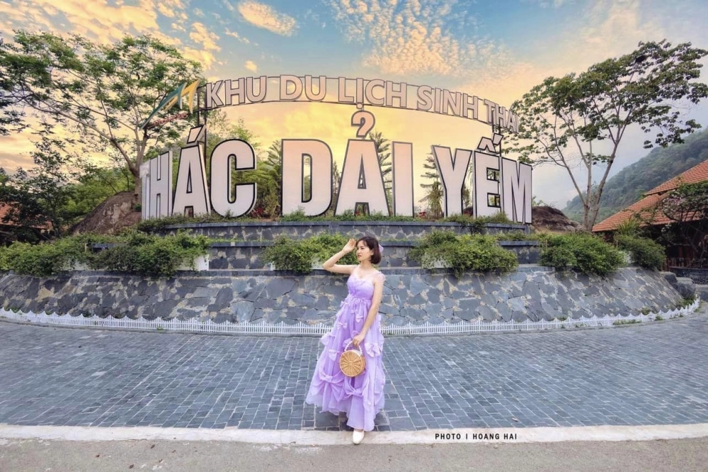 Trải nghiệm thực tế thác dải yếm có được tắm không nhé