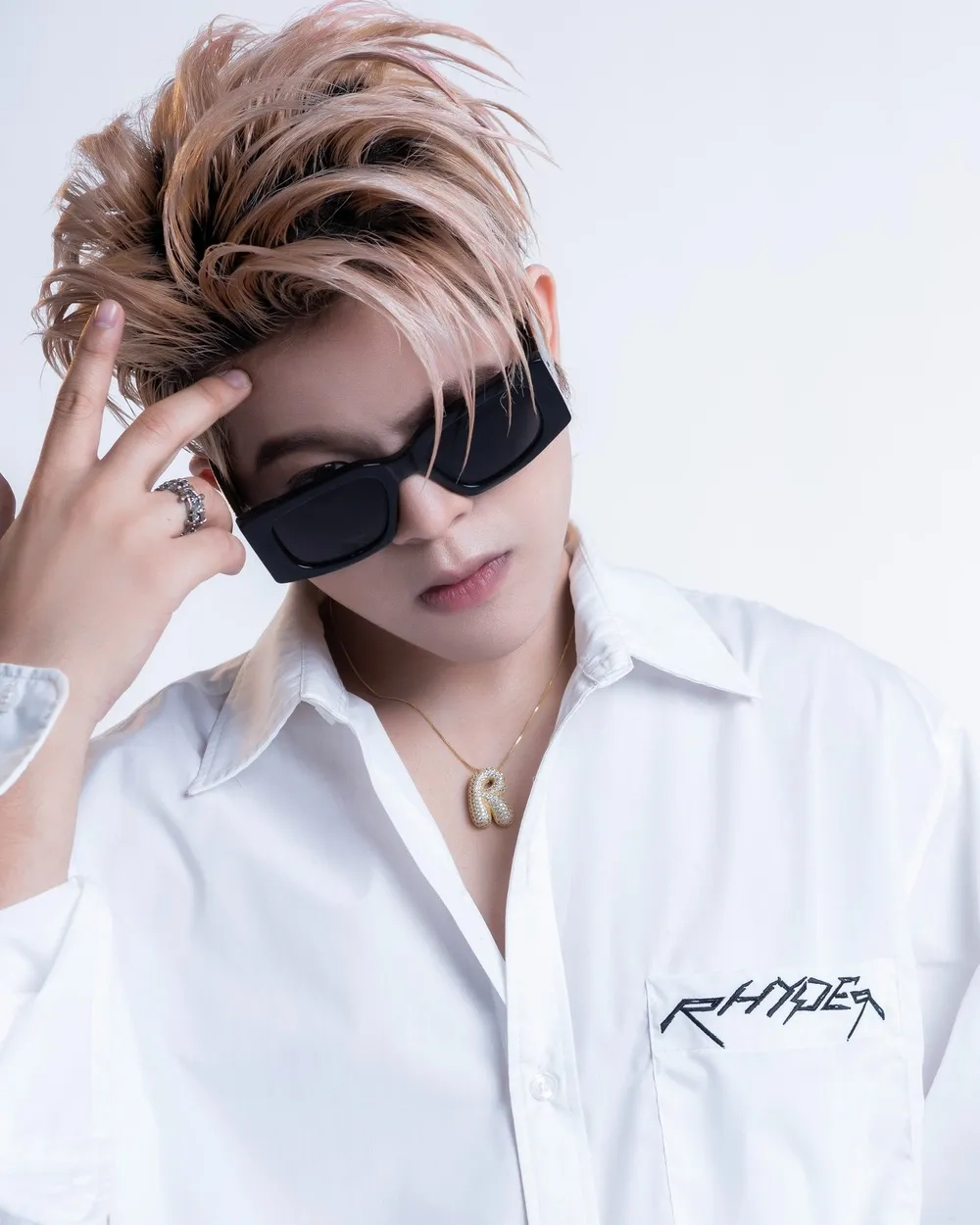 Trọn vẹn cảm xúc cùng Anh biết rồi Rhyder lyrics