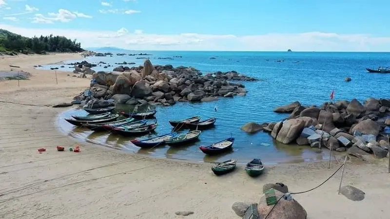 Từ Hà Nội đến biển Thiên Cầm cách bao nhiêu km?