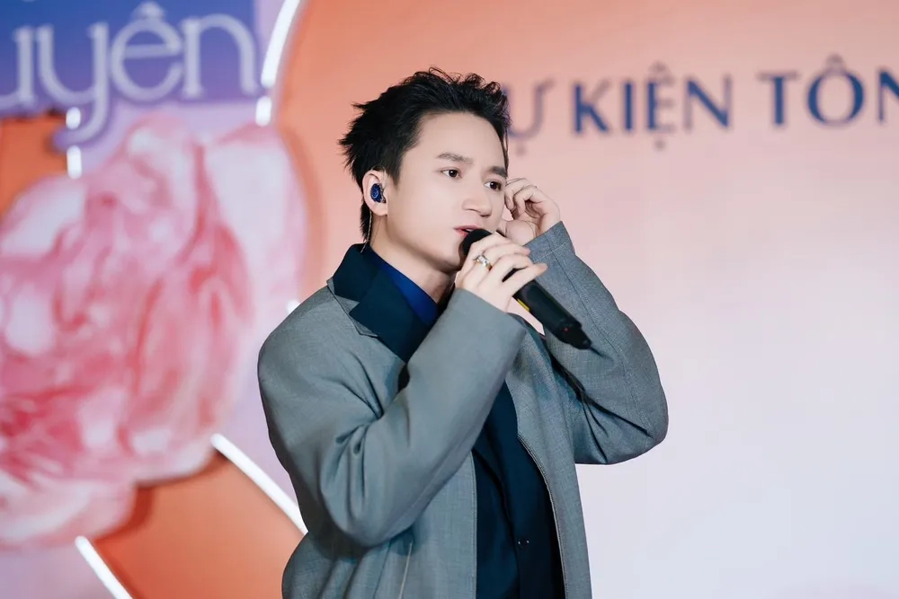 Tuyển tập đỉnh cao trong album Phan Mạnh Quỳnh